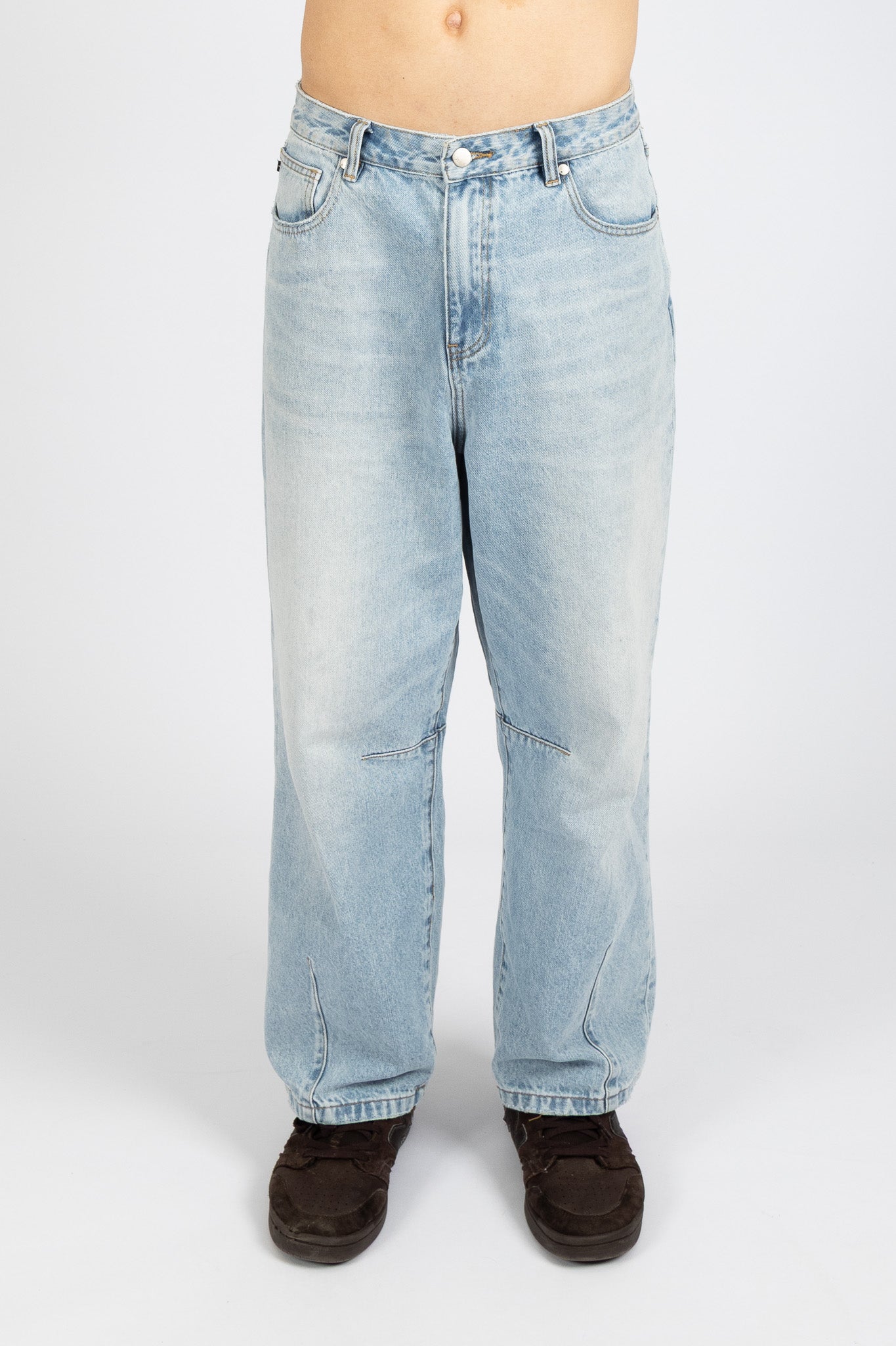Right Barrel Jean