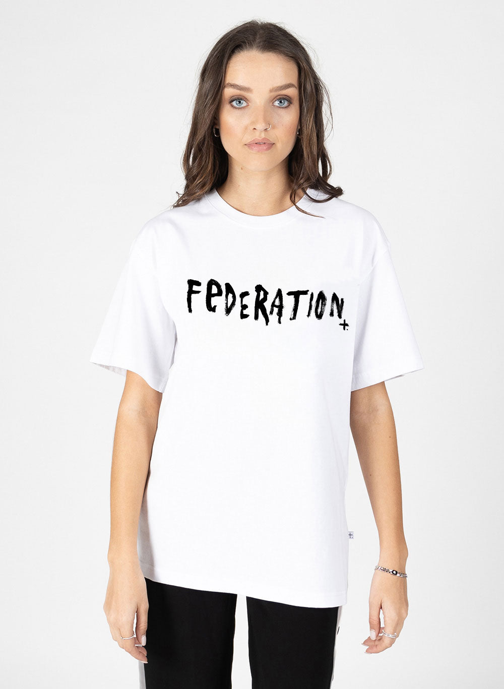 Staple tee - Painted