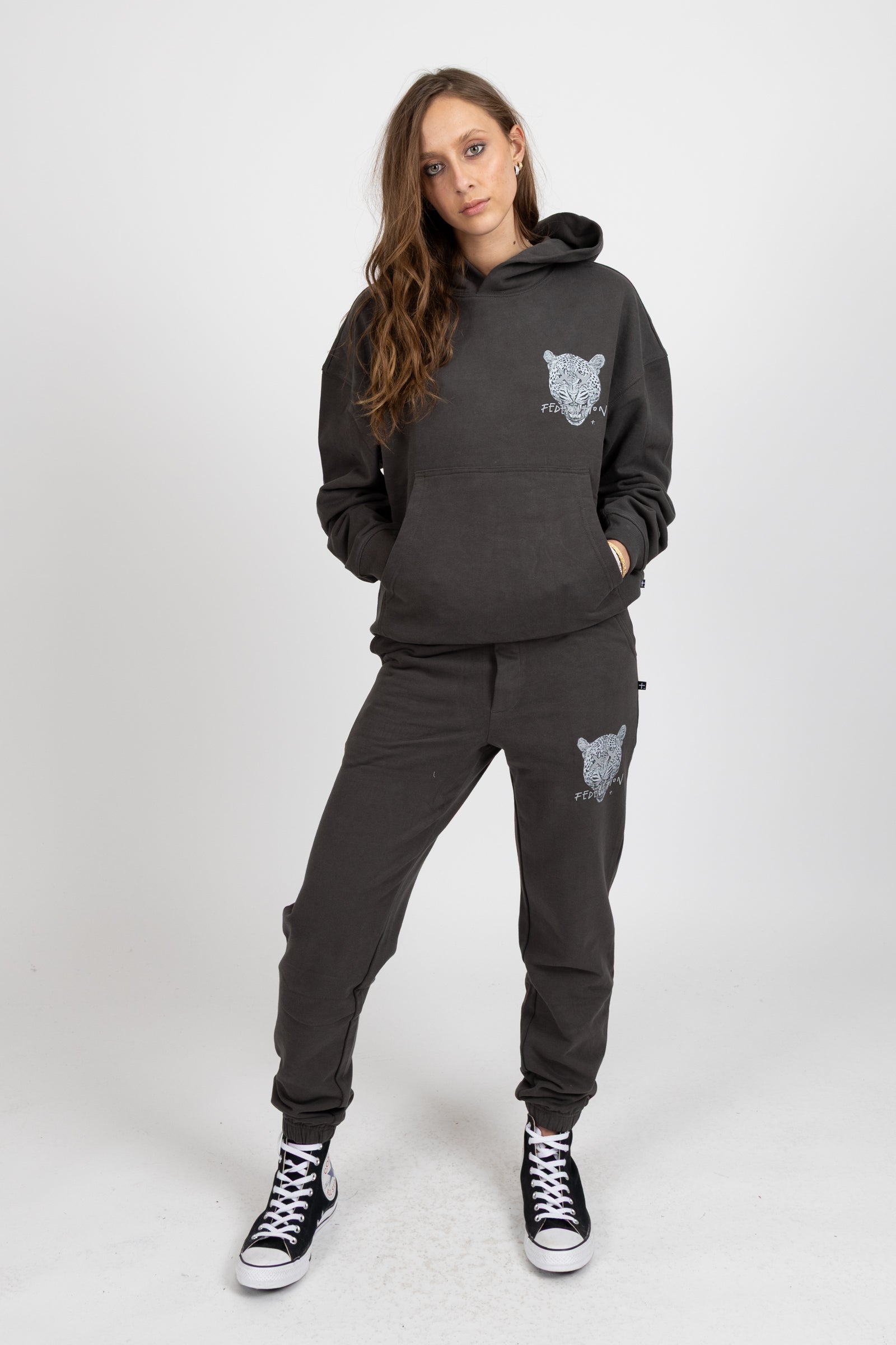 Touring Hood - Lil Leopard