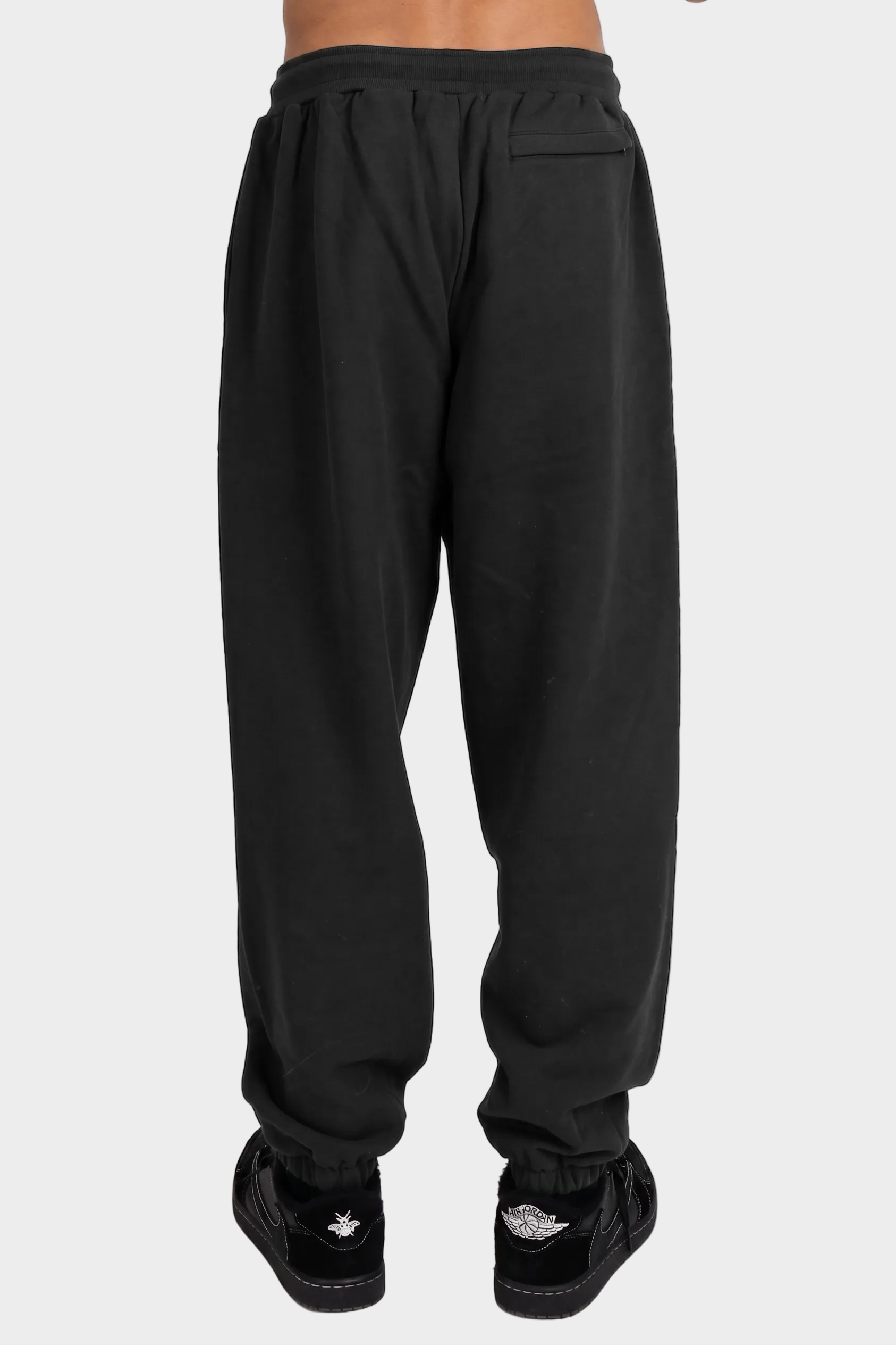 Rocc Trackie - Global