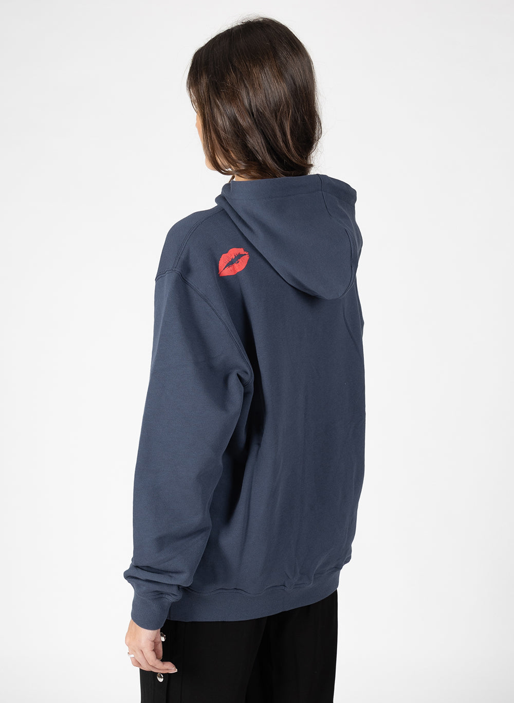 Touring Hood - Kisses