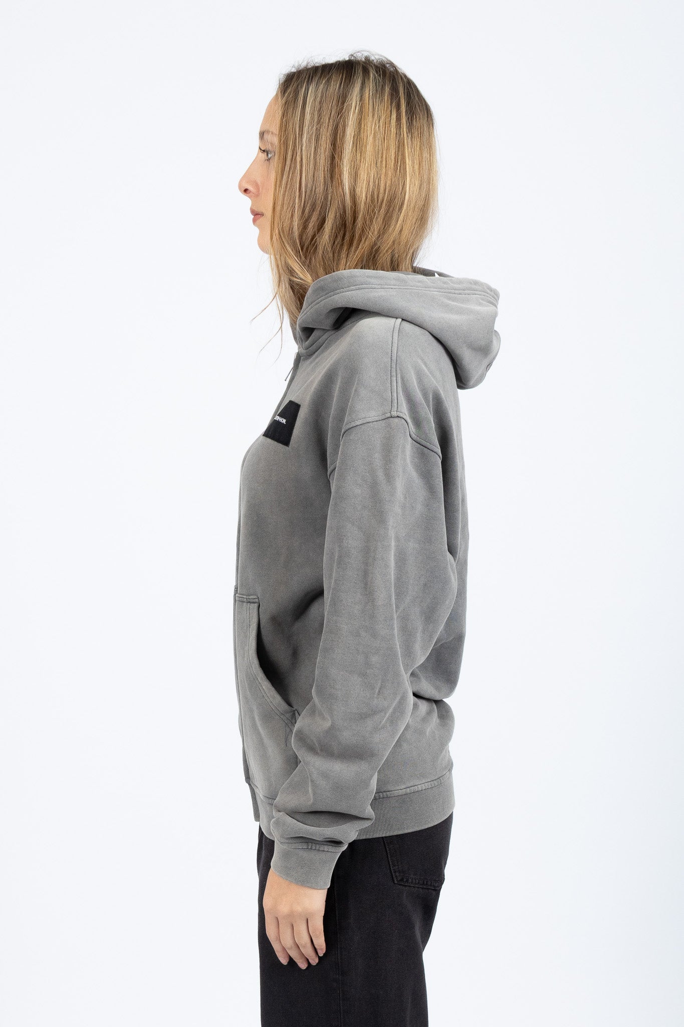 Axel Zip Up - Woven Badge