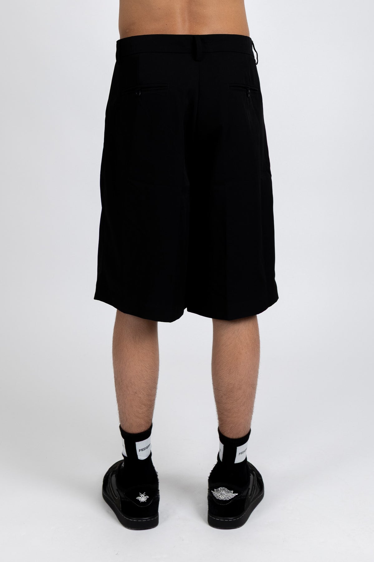 Pleat Short