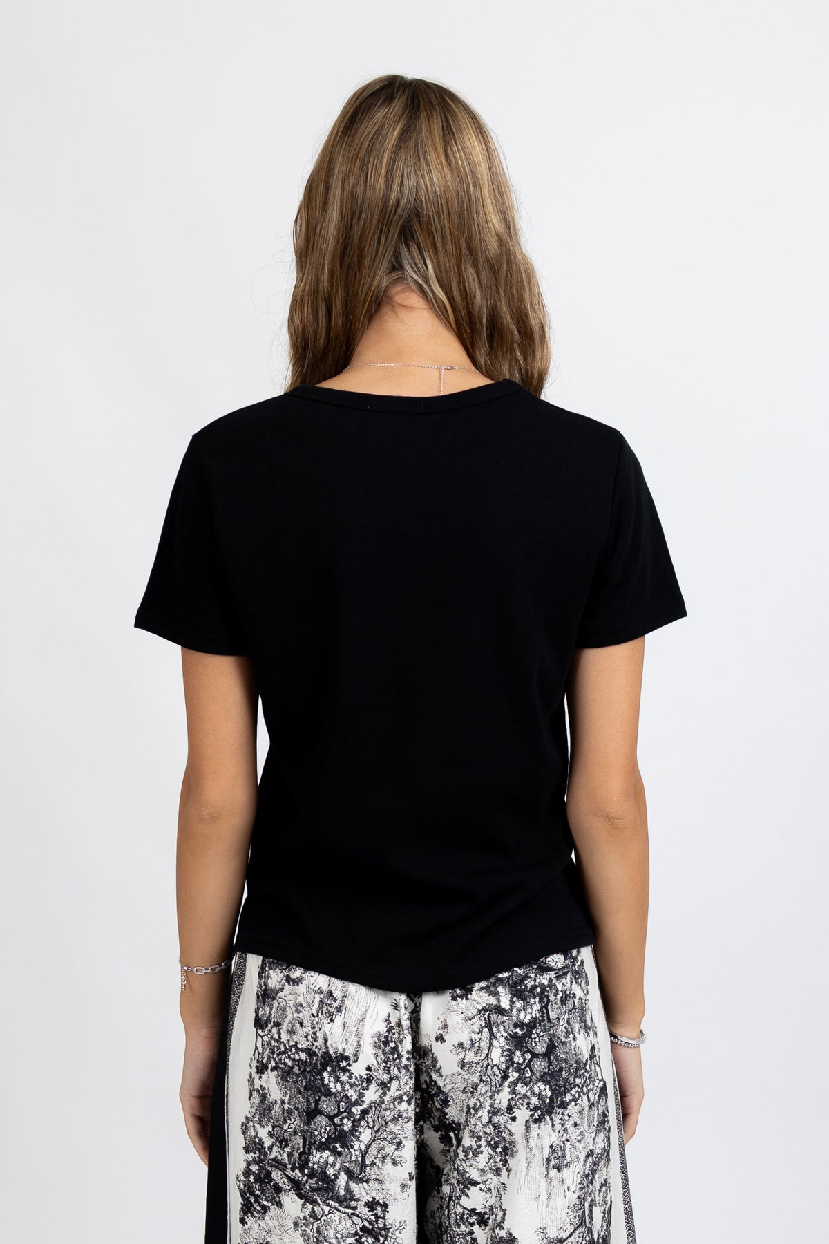 V Please Tee
