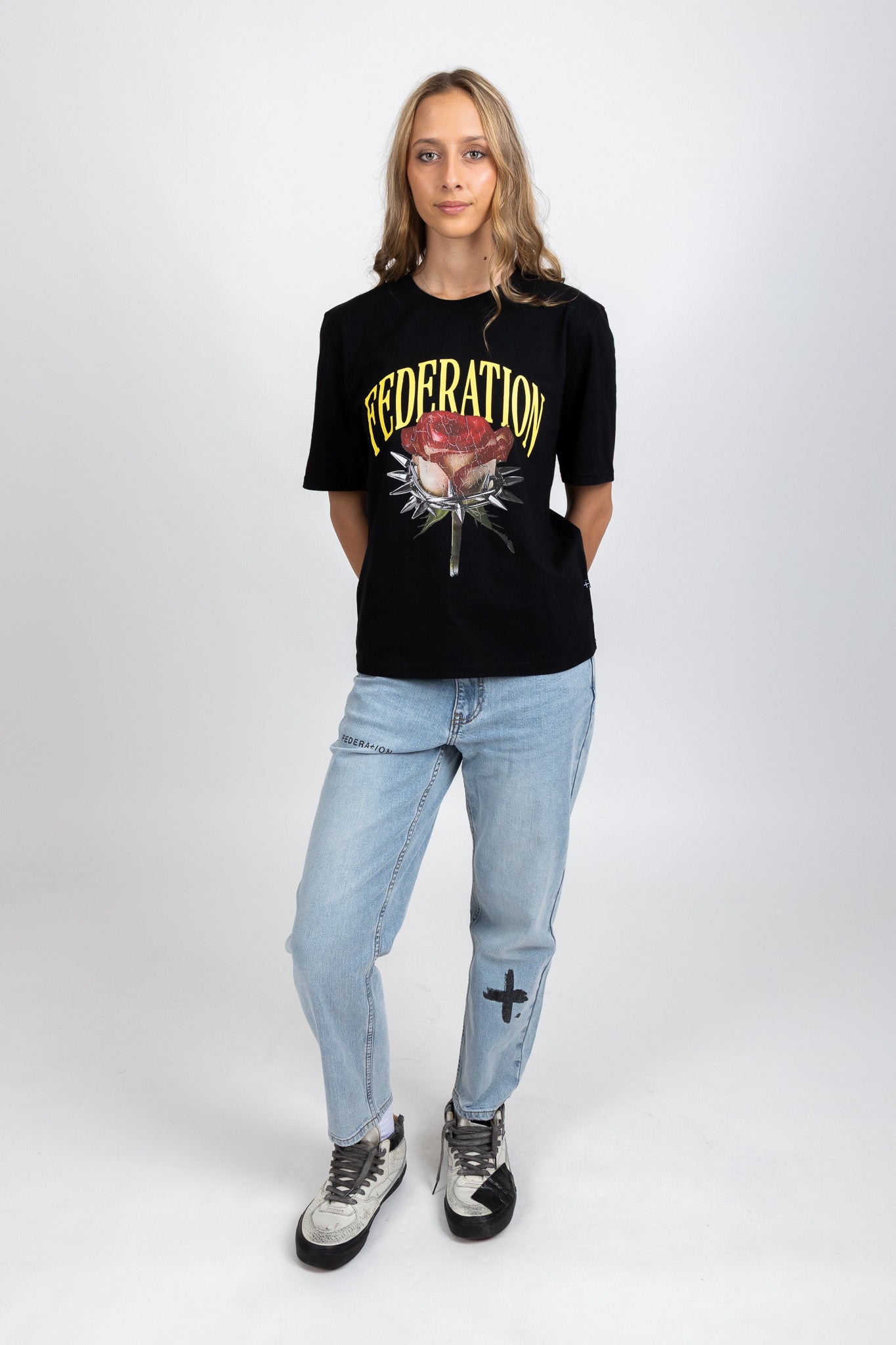 Cruise Tee - Rose n Thorns