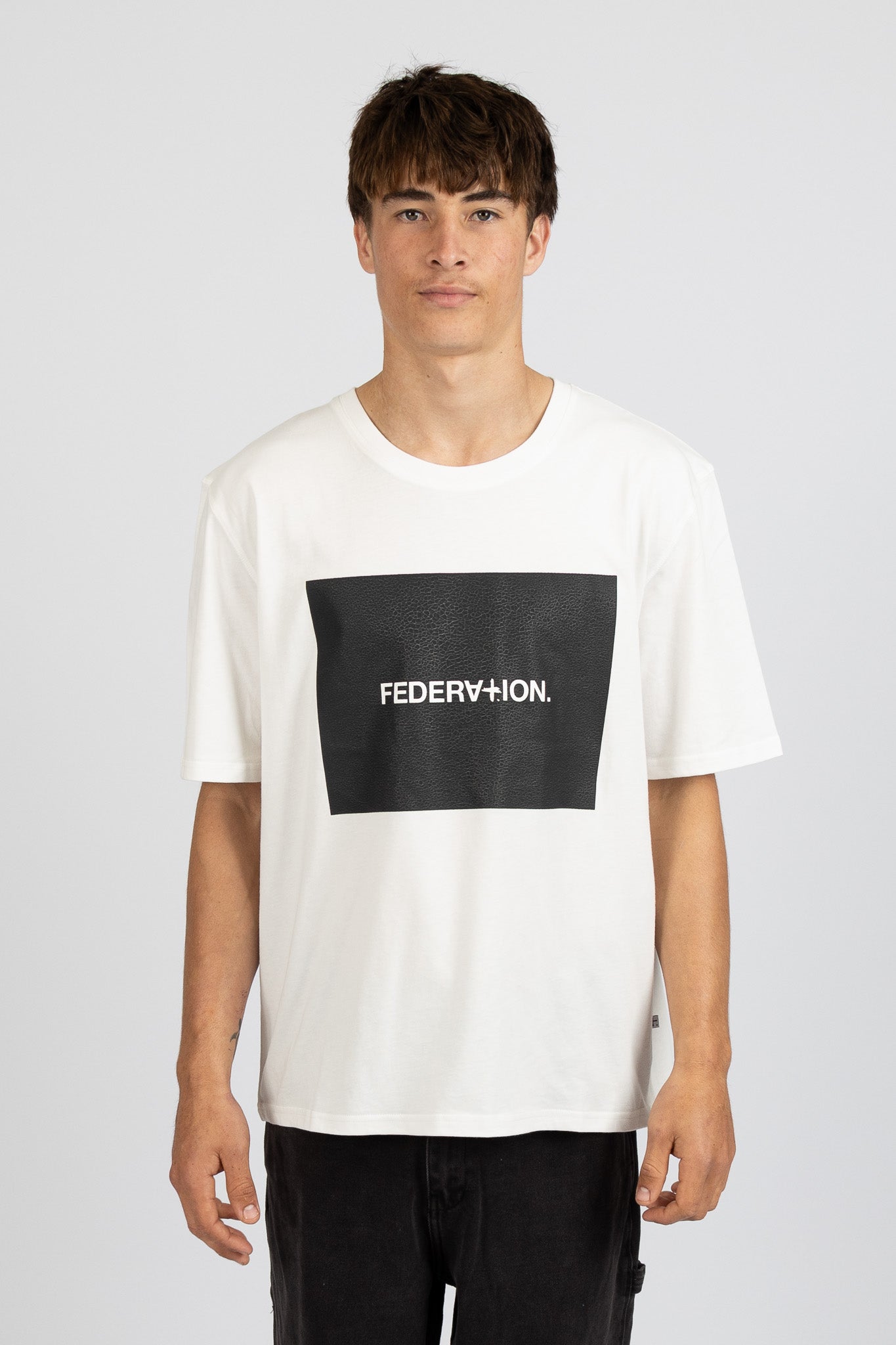 Cruise Tee - Badger