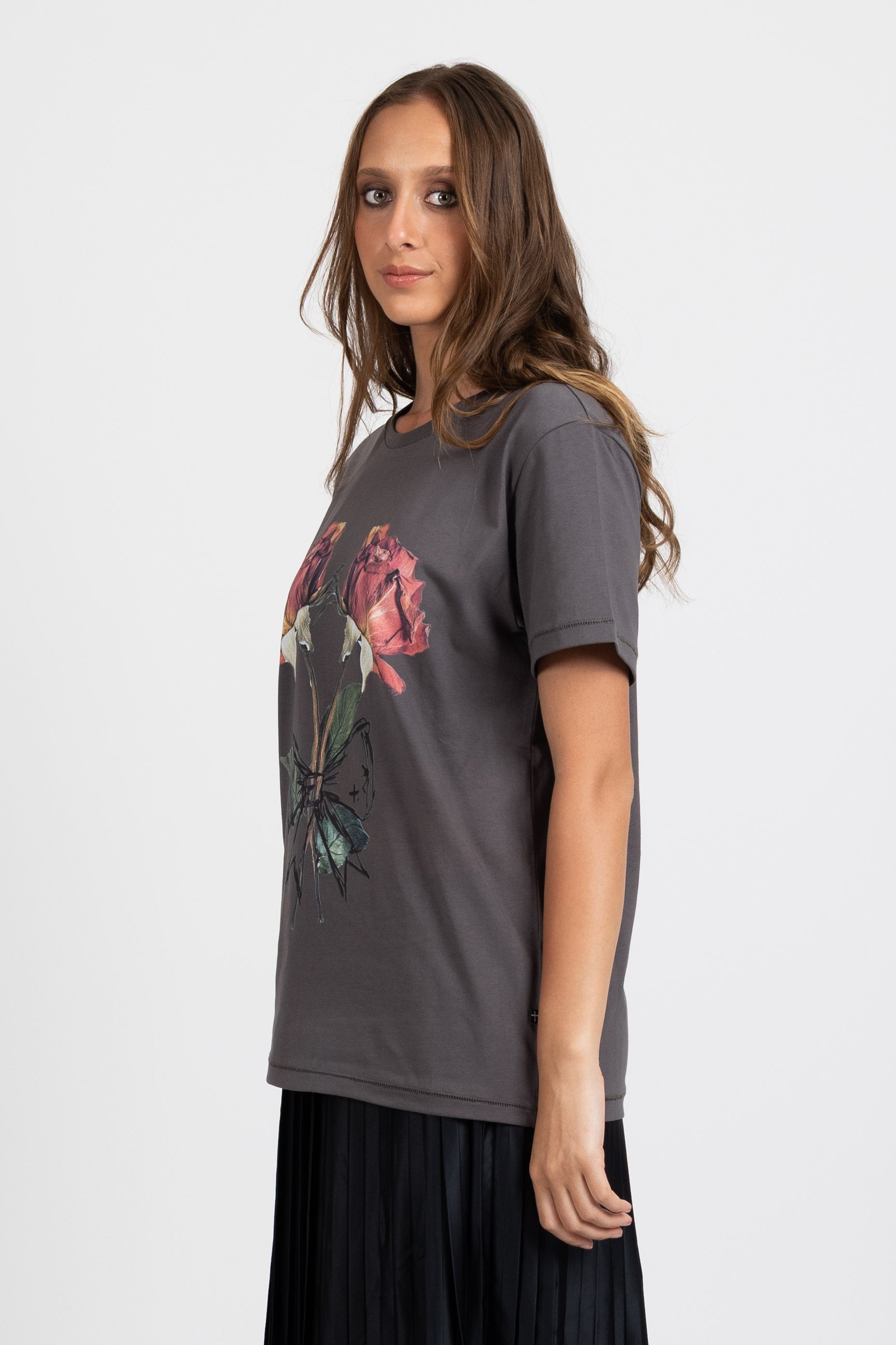 Rush Tee - Dried Roses