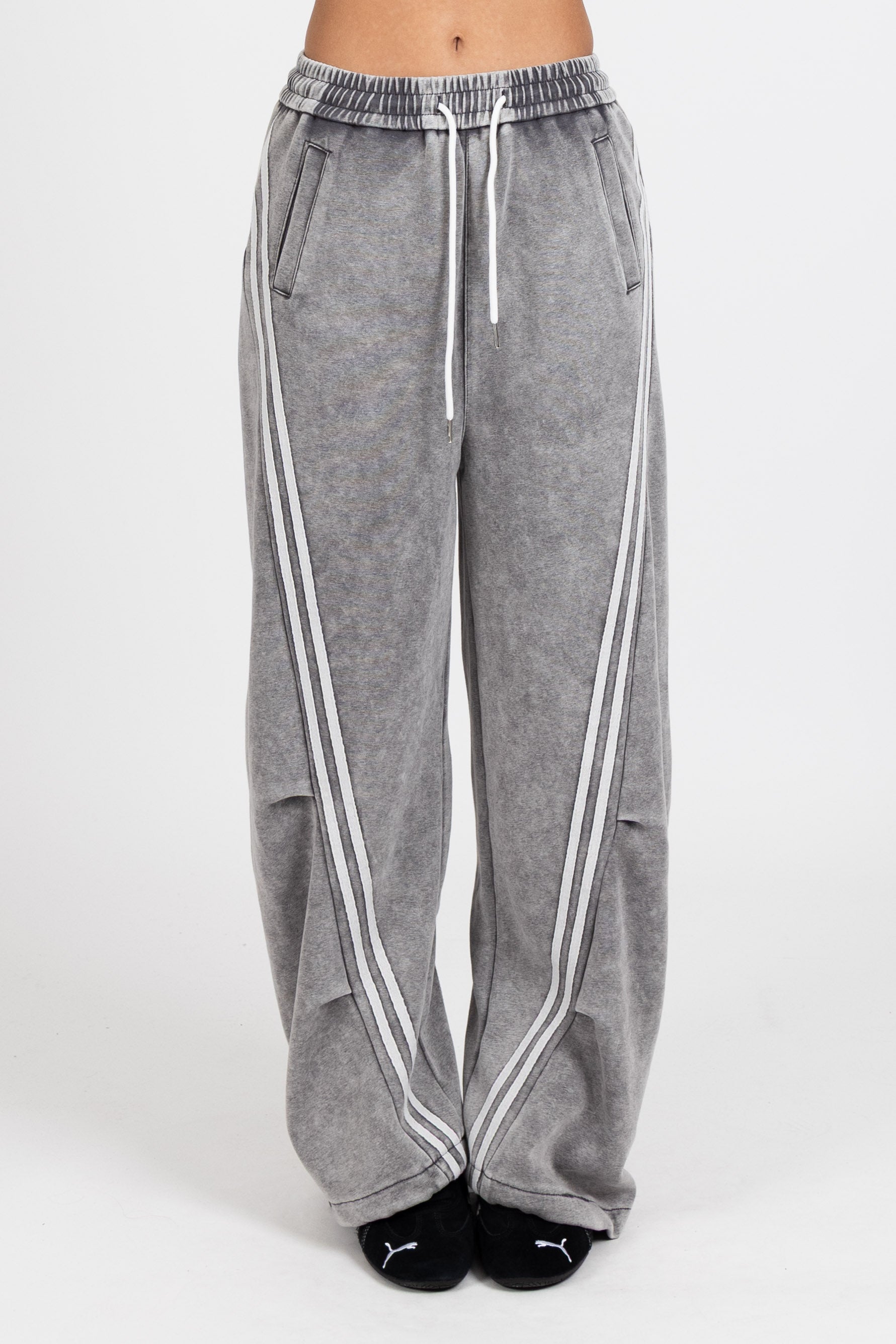 Let's Play Trackie