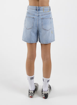 Play Short