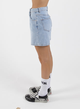 Play Short