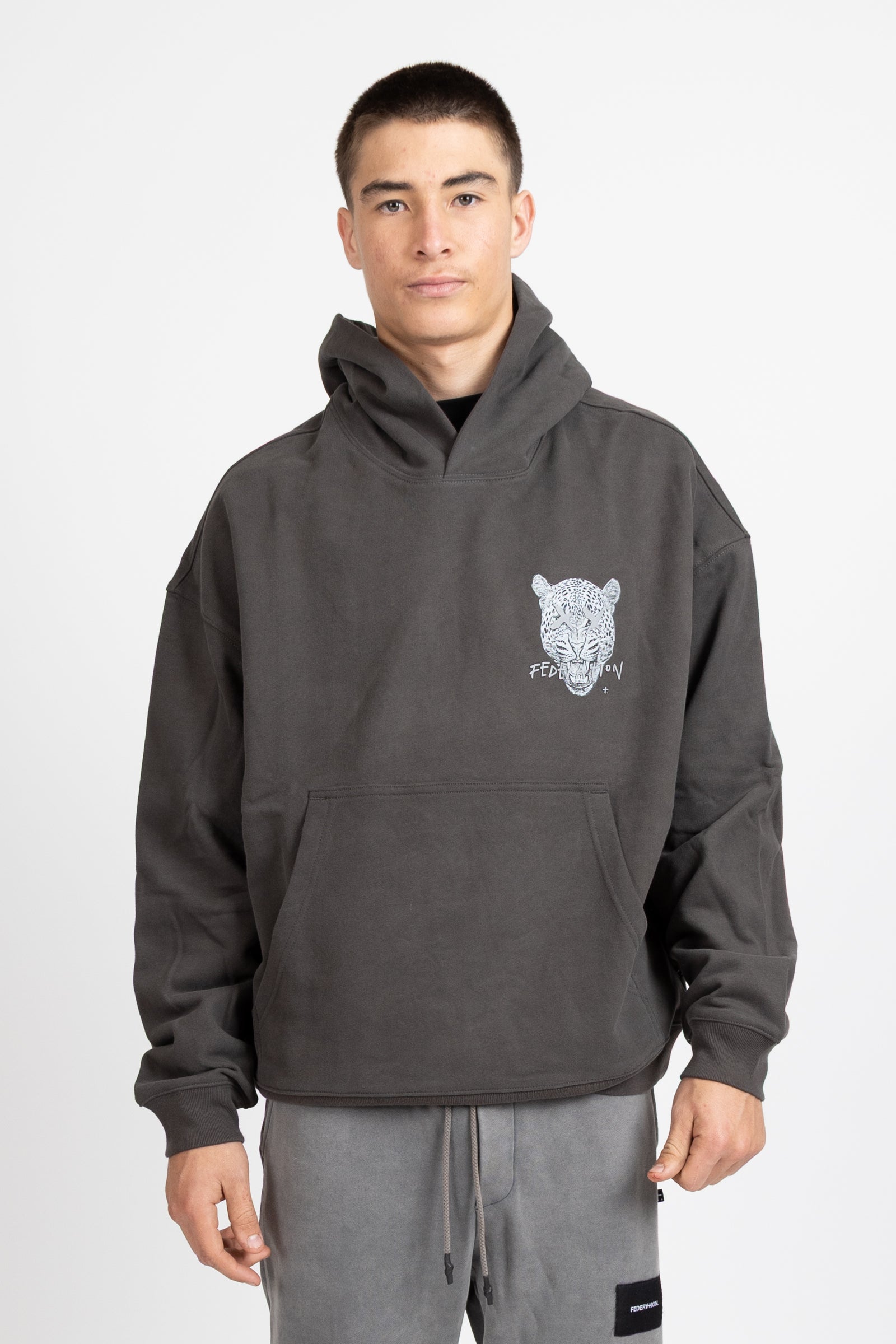 Touring Hood - Lil Leopard