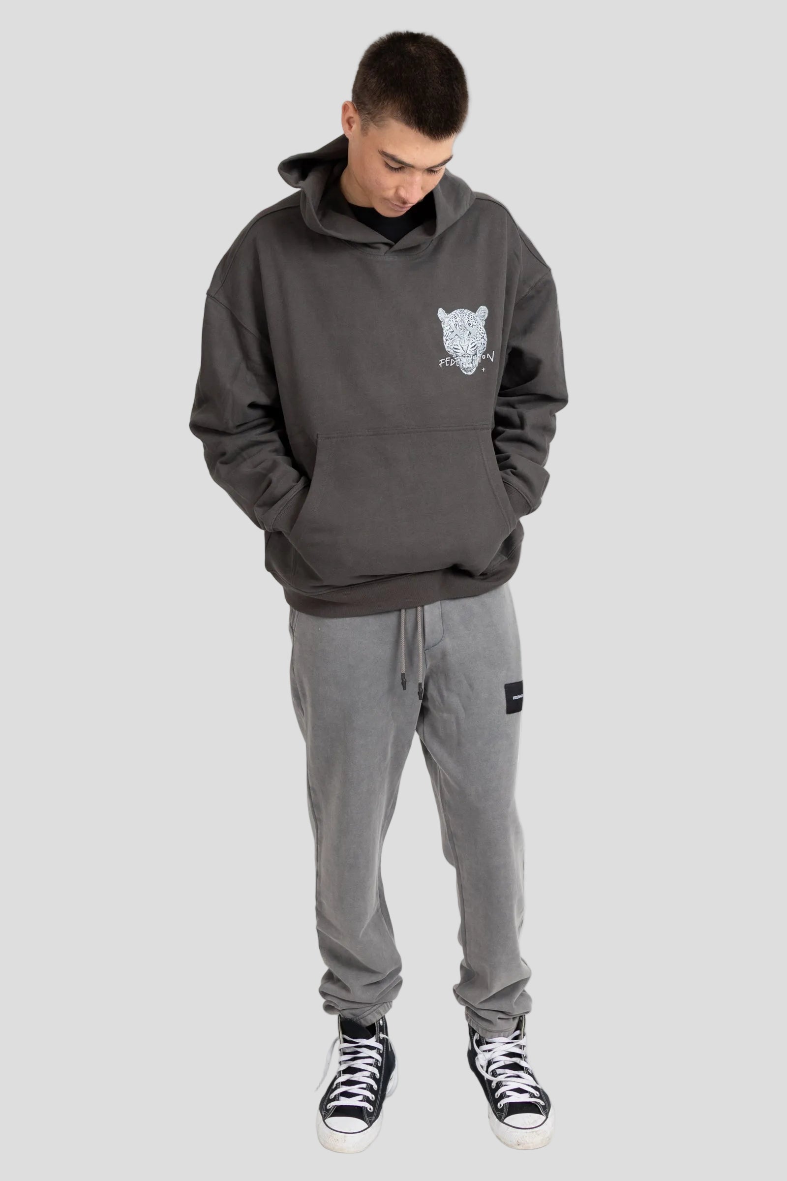 Touring Hood - Lil Leopard